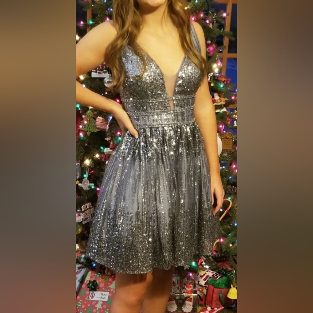 JVN by Jovani size 2 homecoming dress